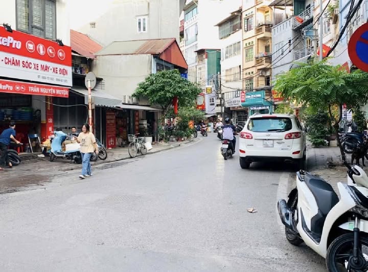 Bán nhà mặt phố Khương Thượng, Đống Đa, vị trí kinh doanh đỉnh cao