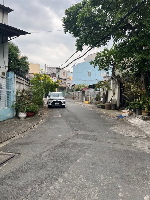Bán nhà cấp 4 hẻm xe hơi Phú Thọ Hòa, 50m2, ngay khu chợ Vải