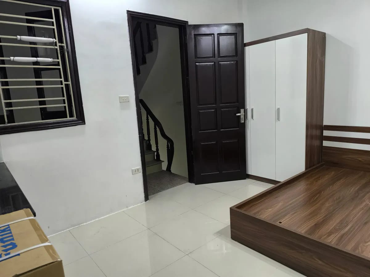 Bán căn hộ dịch vụ gần đại học Bách - Kinh - Xây, full nội thất, dòng tiền cao, 59m2, 6 tầng, 10 phòng khép kín