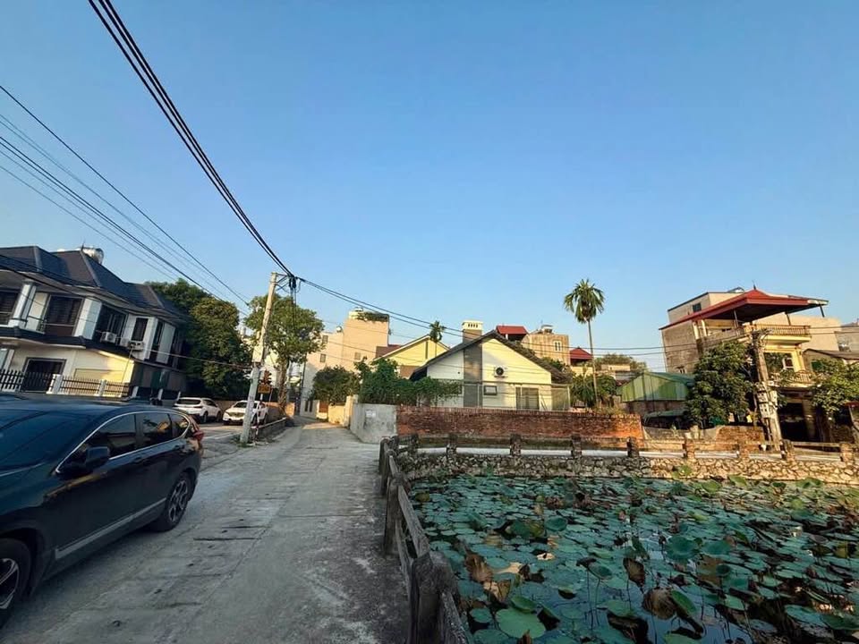 Bán đất thổ cư đẹp tại thôn Đìa, Nam Hồng, Đông Anh, view hồ