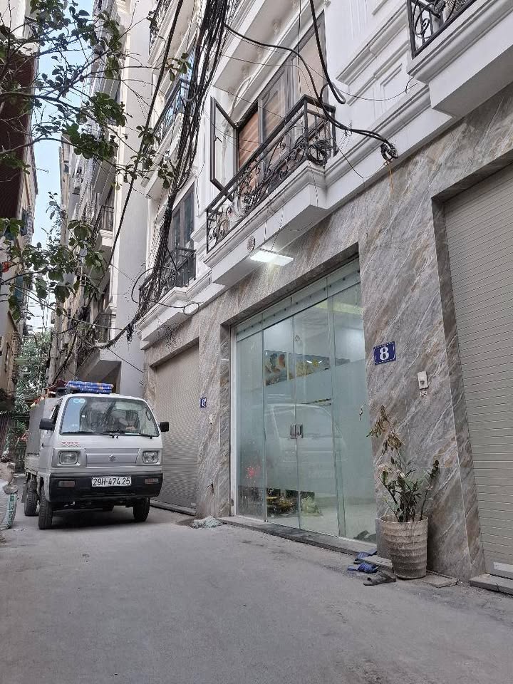 Bán đất Xuân Phương, ô tô đỗ cửa, hai thoáng, sát phố, gần ngay Đại học Công nghiệp, giá hơn 6 tỷ