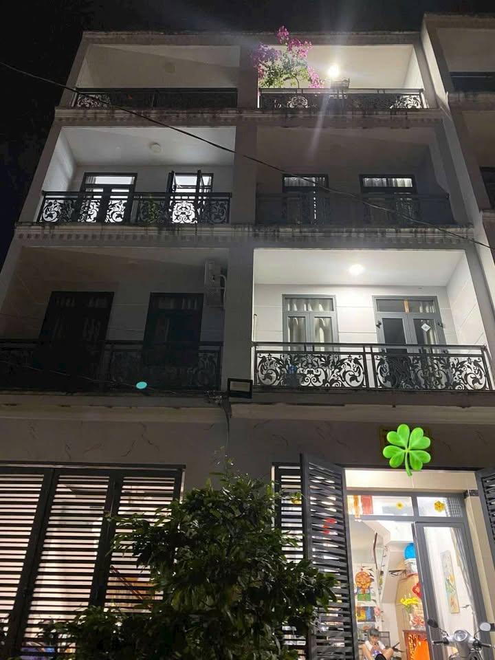 Cho thuê nhà riêng quận 7, thành phố Hồ Chí Minh giá 7,8 tỷ