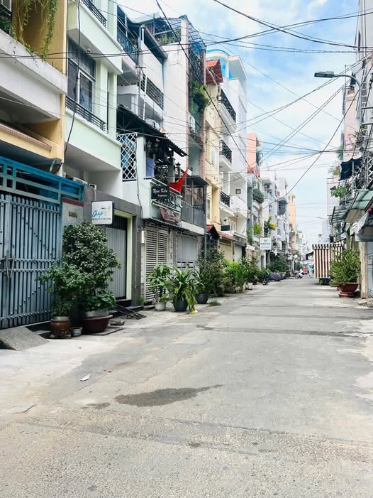 Bán nhà hẻm xe tải thông 8m, 42m2 tại Nguyễn Đình Chiểu, Quận 3, nhỉnh 13 tỷ