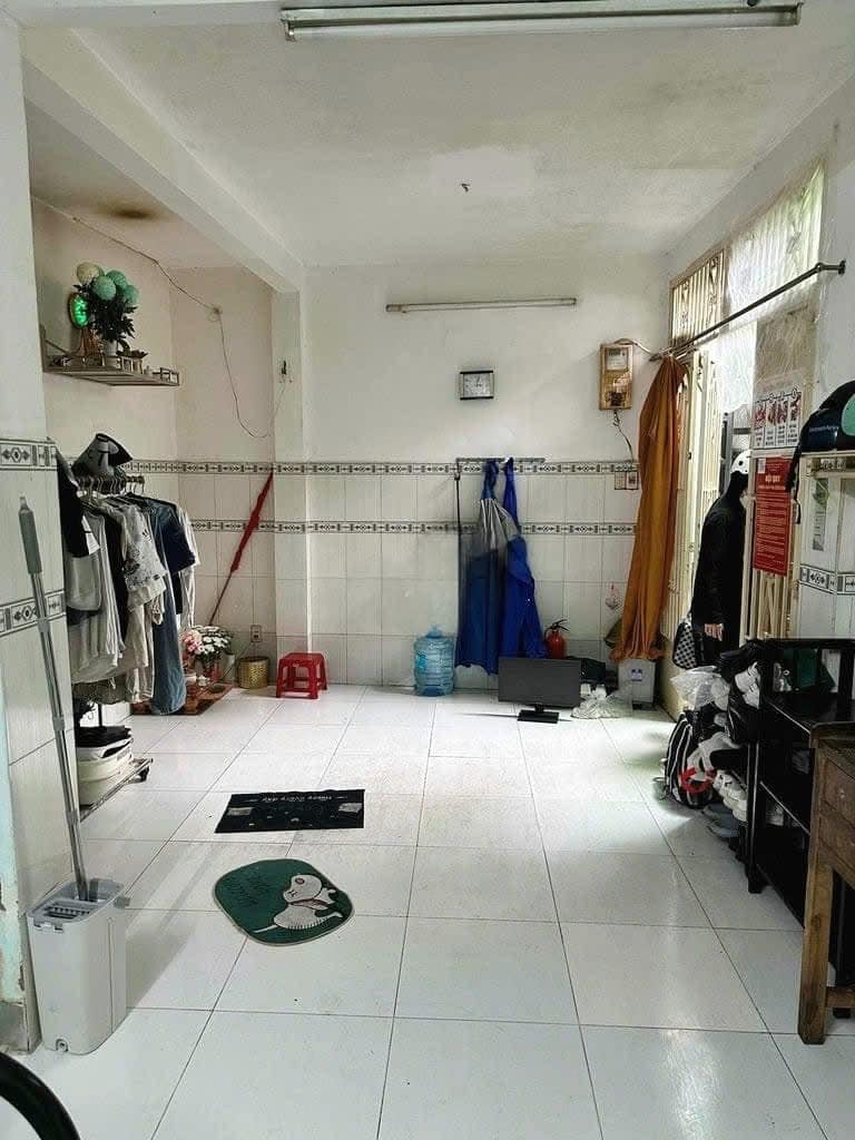 Cho thuê mặt bằng mặt tiền đường Hàm Nghi, phường Nguyễn Thái Bình, Quận 1, giá 65 triệu