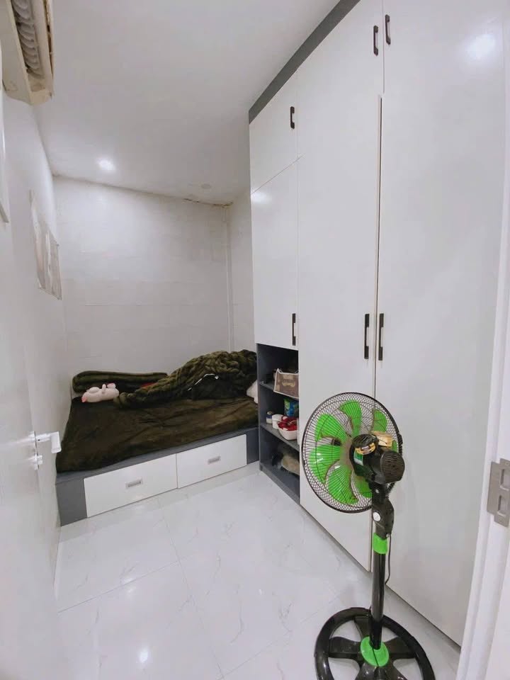 Cho thuê nhà kiệt ô tô Nguyễn Phúc Lan, Kim Long, thành phố Huế, giá 4 triệu/tháng