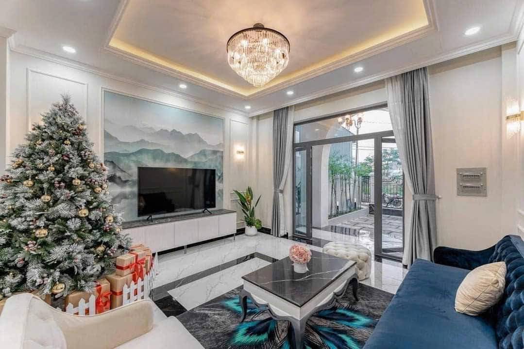 Bán nhà Hà Đông, gần phố Ngô Quyền, 50m2, 4 tầng, thang máy, ô tô vào nhà, giá 9,5 tỷ