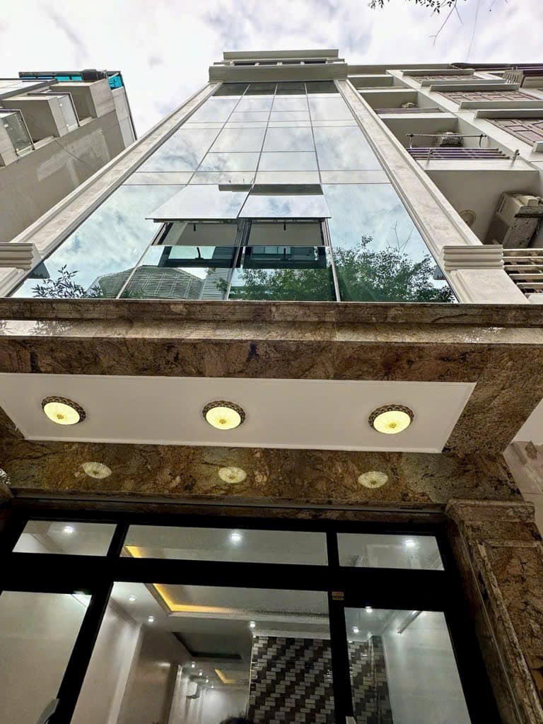 Cho thuê nhà riêng quận Cầu Giấy thành phố Hà Nội, giá 25 tỷ