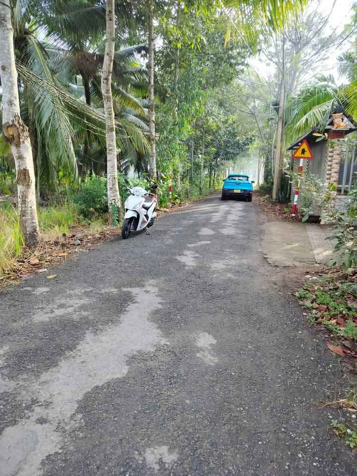 Bán mảnh đất 500m2, mặt tiền lộ Phú Nhơn, Nhơn Trạch, cách ngã tư Chùa Liên Sơn 200m, giá 3.9 triệu/m2