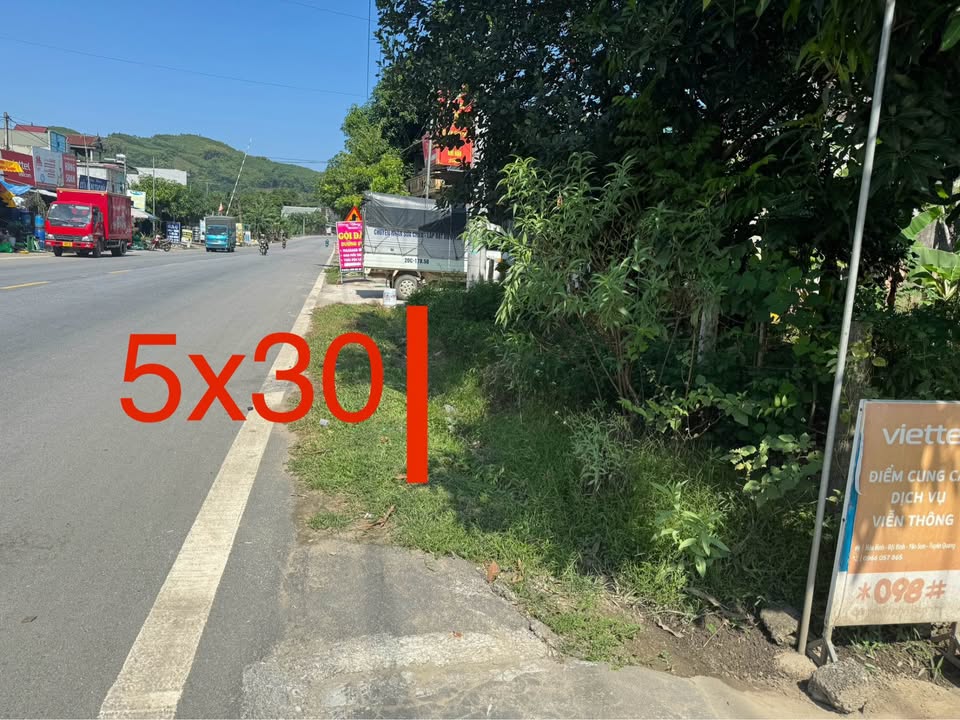 Bán đất mặt đường Quốc lộ 2, Tuyên Quang, gần trường, chợ, kinh doanh buôn bán tốt