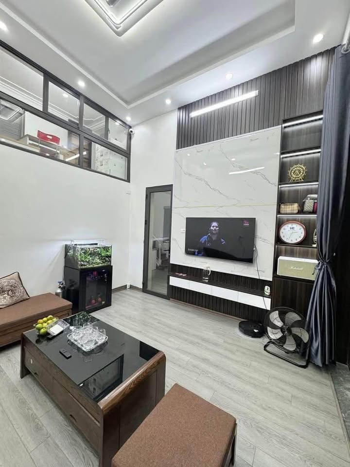 Bán nhà khu vực Vị Xuyên, Nam Định, 3 tầng, gần hồ