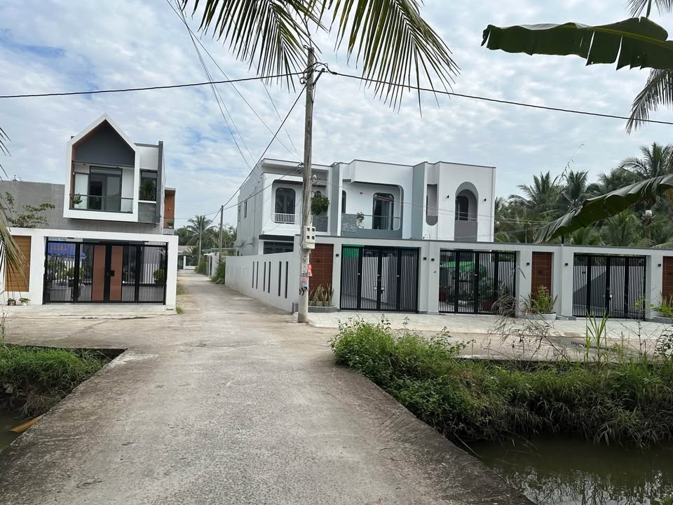 Đất 2 mặt tiền khu phố 1, Mỹ Tho - Giá sập sàn