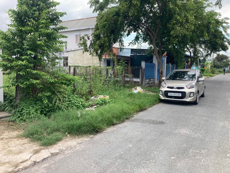 Đất Củ Chi siêu phẩm 10m mặt tiền, 120m2 thổ cư, kinh doanh đỉnh