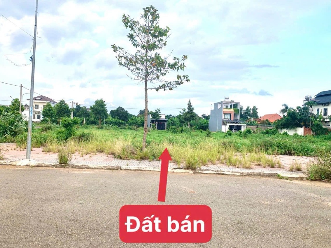 Gửi bán lô đất mặt tiền đường 40m, kinh doanh phát lộc