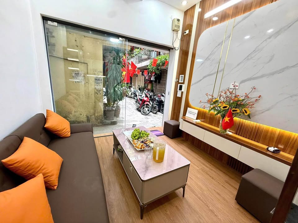 Siêu phẩm nhà phố Láng Hạ, thông sang Mai Anh Tuấn và hồ Hoàng Cầu