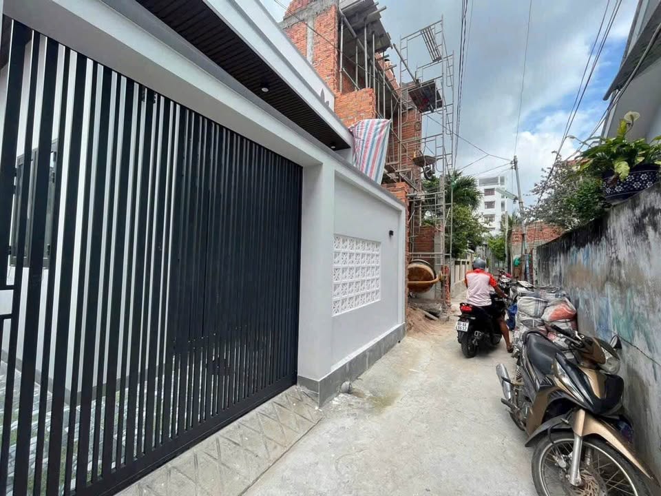 Đất xịn Bình Thuận, ngang 5.4m, giá 1,15 tỷ - Chốt nhanh kẻo lỡ