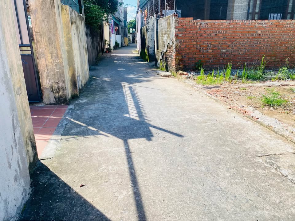 Đất vàng Vũ Chính - Mặt tiền rộng, ngõ ô tô, đầu tư sinh lời