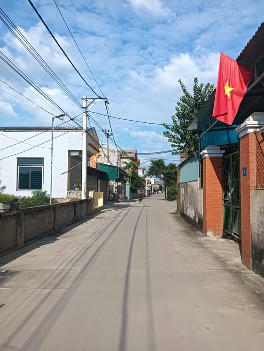 Đất thổ cư mặt tiền 5m, kinh doanh sầm uất gần Quốc lộ 1A, Thường Tín