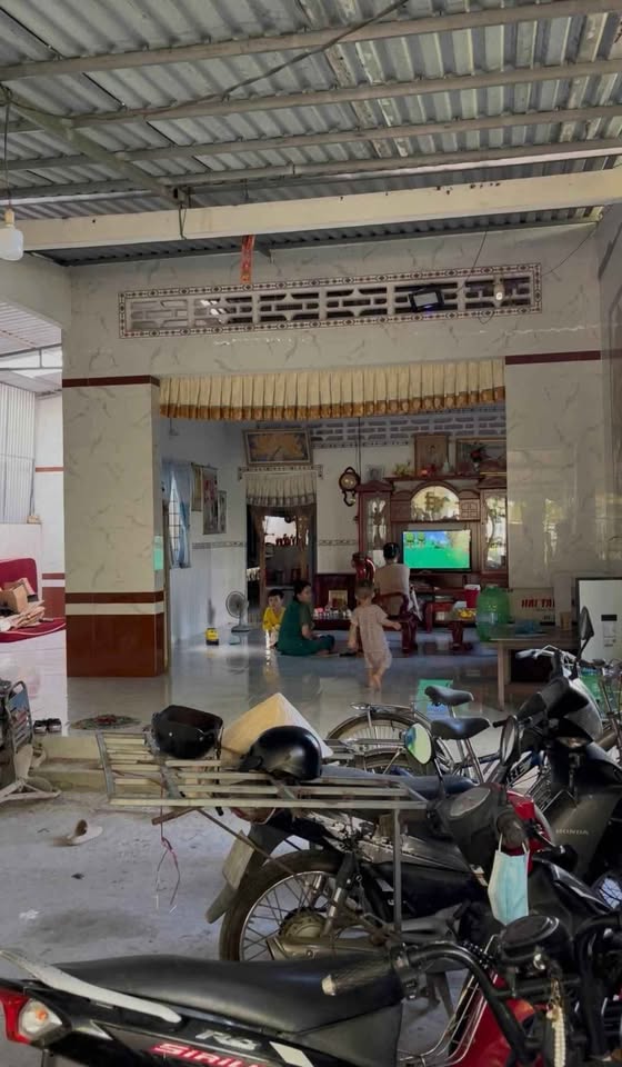 Đất vườn Nhơn Ái - Vừa an cư, vừa đầu tư sinh lời, tặng kèm tiệm tạp hóa tại nhà