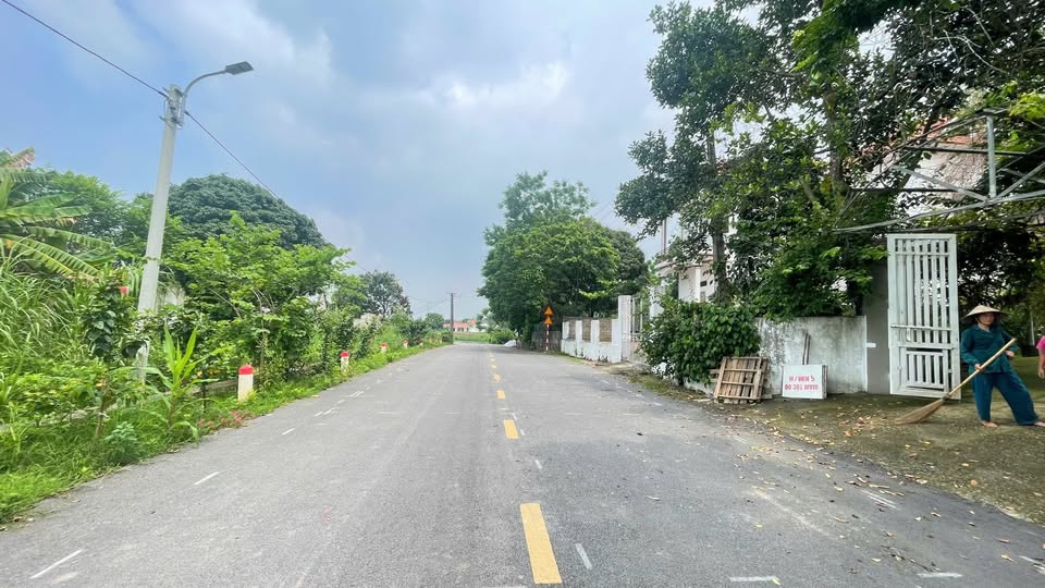 Bán đất đấu giá Thị trấn Tam Sơn, Sông Lô, Vĩnh Phúc - 270m2, mặt tiền 9m, giá tốt