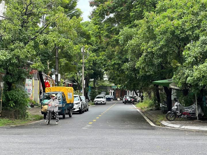 Bán đất mặt tiền đường Huỳnh Tấn Phát, phường Xuân Phú, Huế, diện tích 120m2