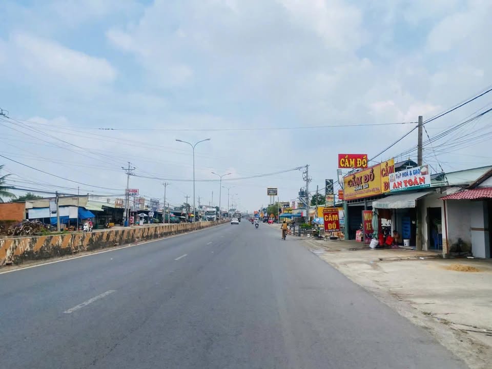 Đất Tây Ninh giá bèo nhèo 499 triệu, xây trọ hốt bạc