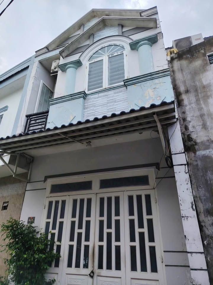 Nhà 2 ngủ, hẻm 6m Bình Chuẩn, Thuận An, full thổ cư, giá chỉ 1.05 tỷ