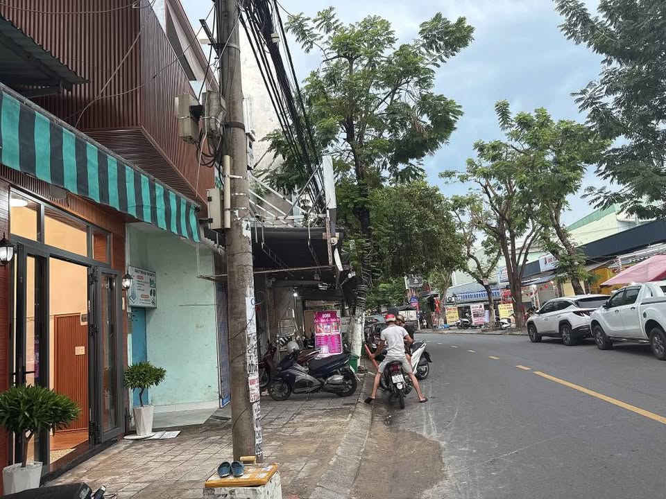 Nhà Tôn Đản, Đà Nẵng - Kinh doanh đỉnh cao, 3 phòng ngủ, giá 4,95 tỷ