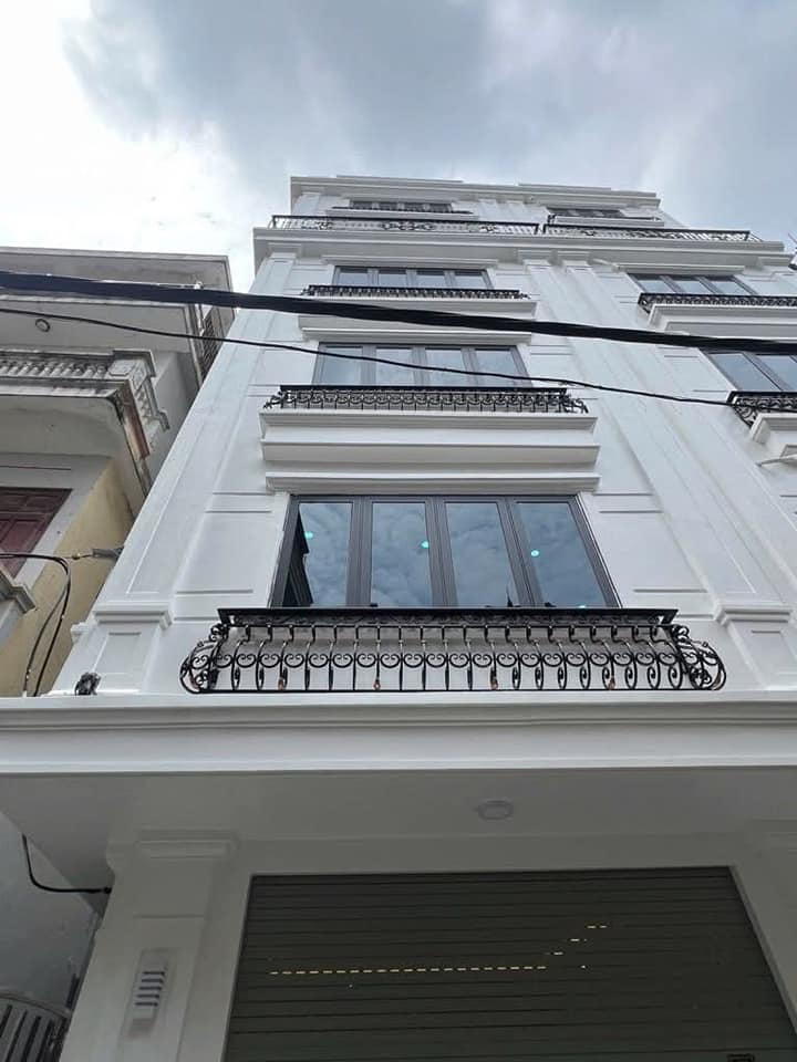 Kiệt tác 7 tầng Hoàng Hoa Thám, Ba Đình - Nơi an cư lạc nghiệp