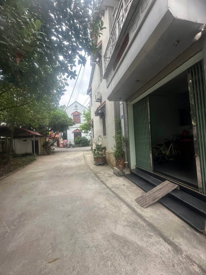 Đất Đan Phượng 66m2, mặt tiền 4m, gần khu công nghiệp, giá yêu thương 4 tỷ