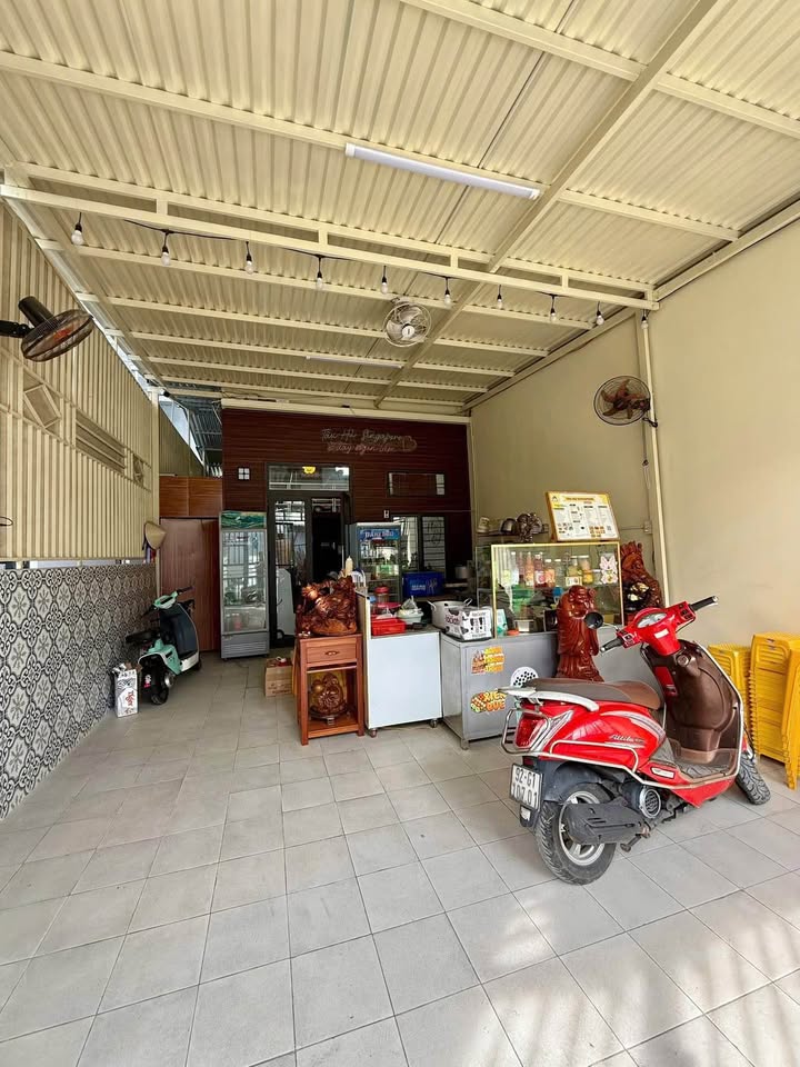 Nhà gác lửng kiệt ô tô, gần chợ Hòa Khánh - Âu Cơ, tiện ích bạt ngàn