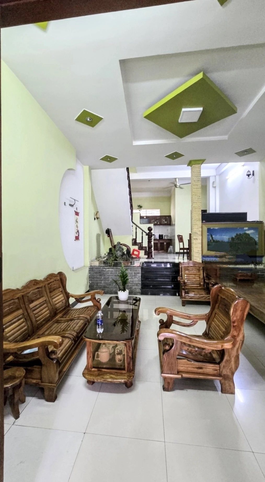 Bán nhà Đà Nẵng - Nhà mặt tiền 3 tầng, vị trí vàng, vào ở ngay