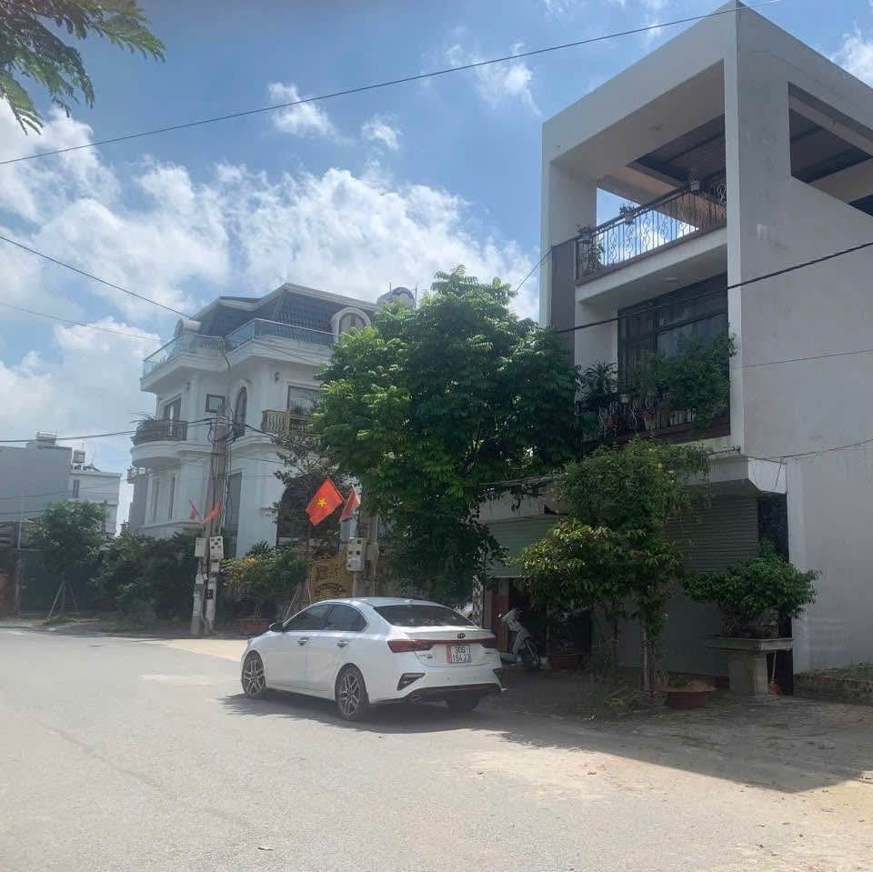 Đất Đông Anh - Mặt tiền 5m, ô tô tránh, tiện ích bạt ngàn