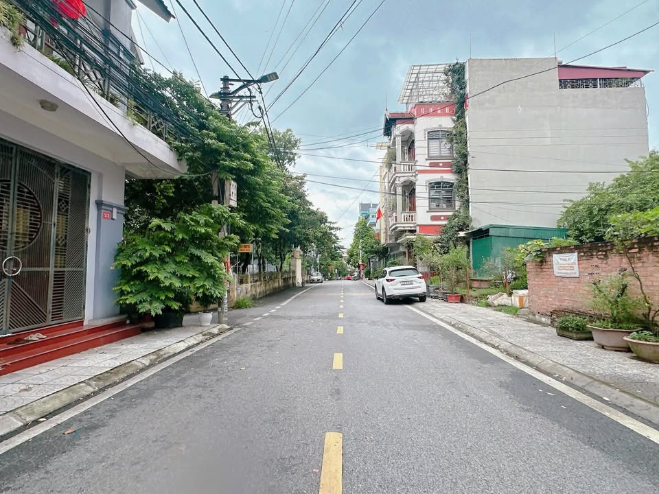 Bán đất khu Tân Thuận, gần chợ Mẻ Quàng, BV Tỉnh, hướng Đông Nam