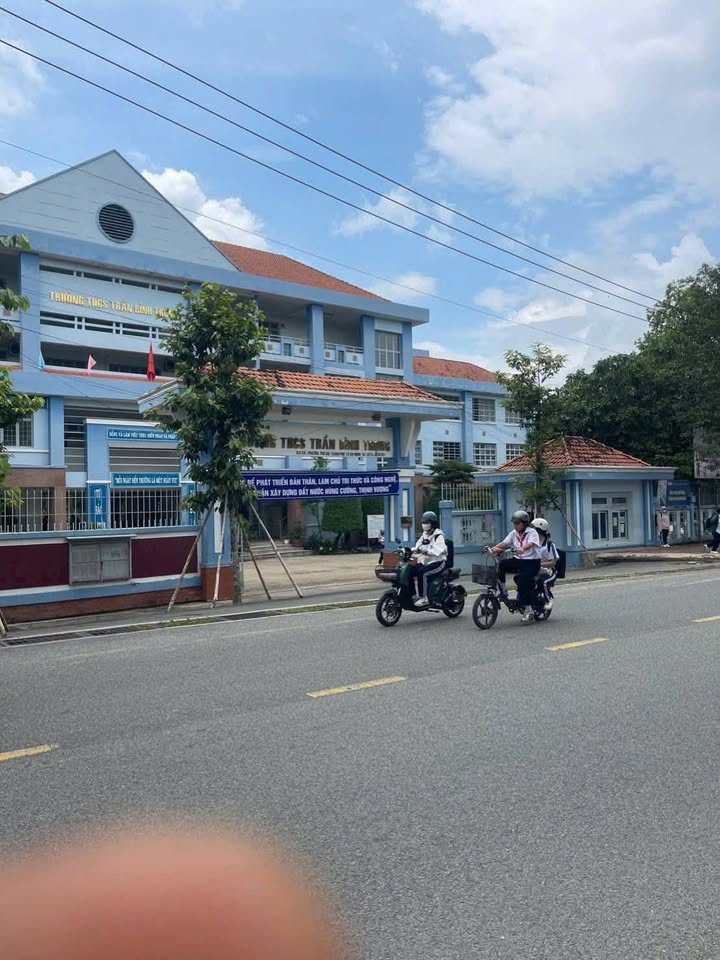 Đất vàng Thủ Dầu Một - Mặt tiền Mạc Đĩnh Chi, giá chỉ 2.15 tỷ