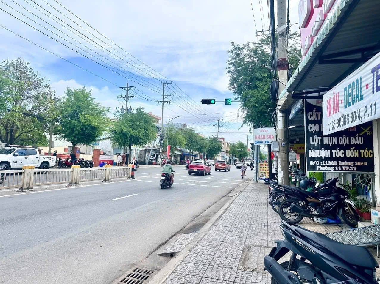 Nhà mặt tiền đường 30/4 Vũng Tàu - Kinh doanh đỉnh chóp, full thổ cư