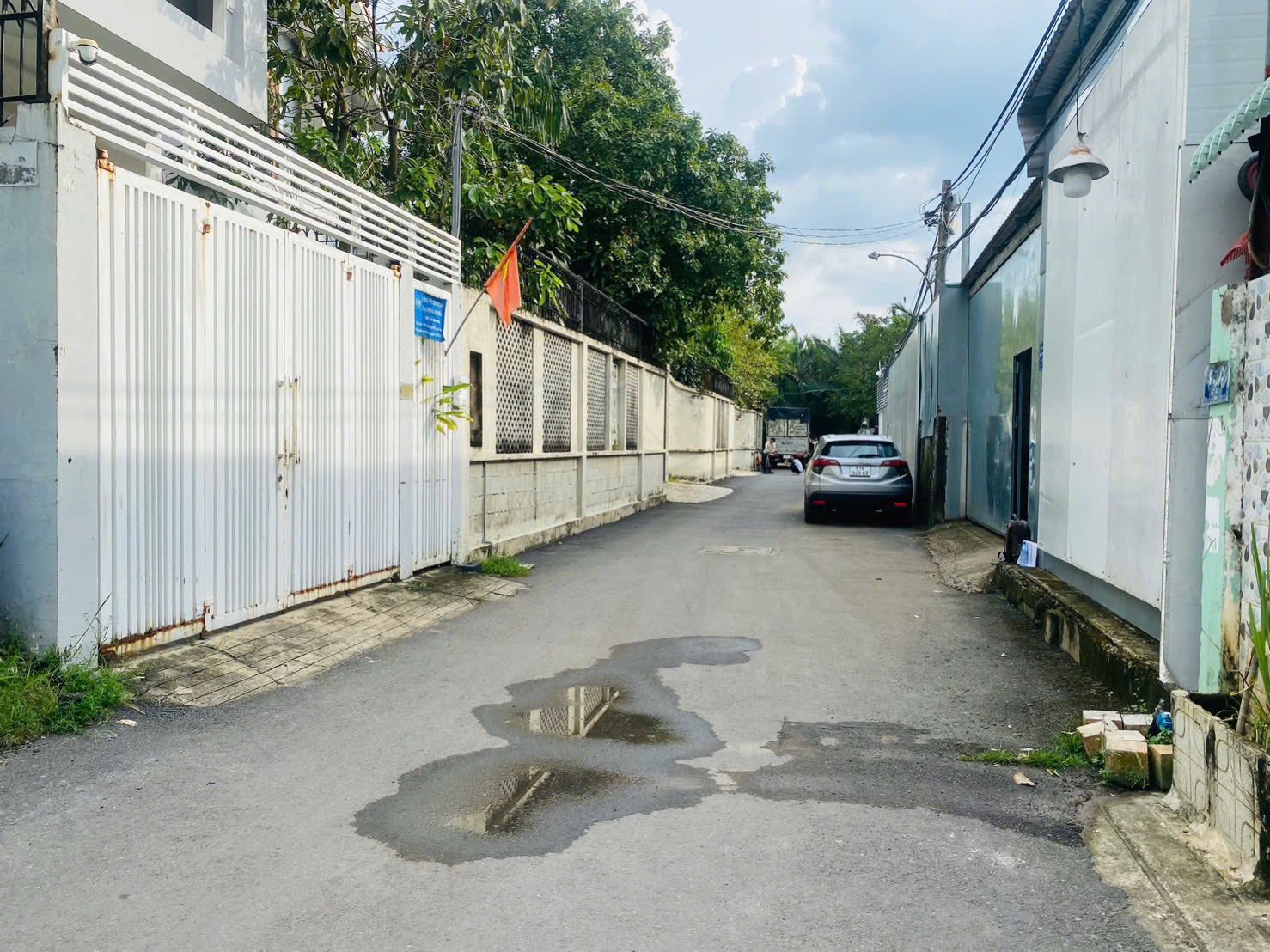 Đất vàng hẻm xe hơi, diện tích 212m2, sổ vuông A4, xây biệt thự hoặc căn hộ dịch vụ, giá chỉ 12 tỷ