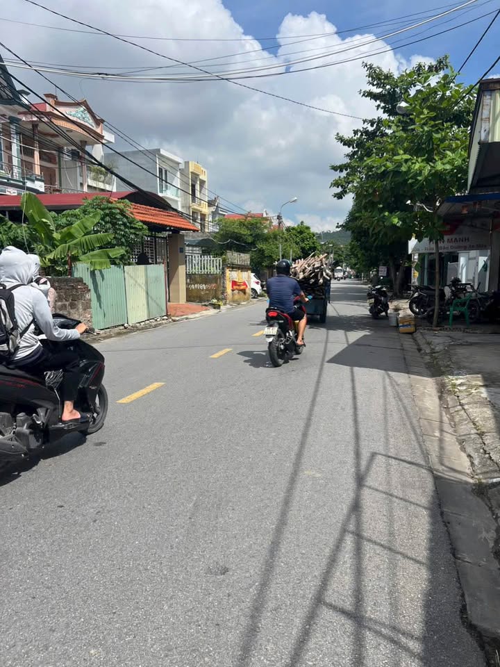 Bán 2 lô đất vị trí đắc địa ngay ngã 5 Kiến An, Hải Phòng