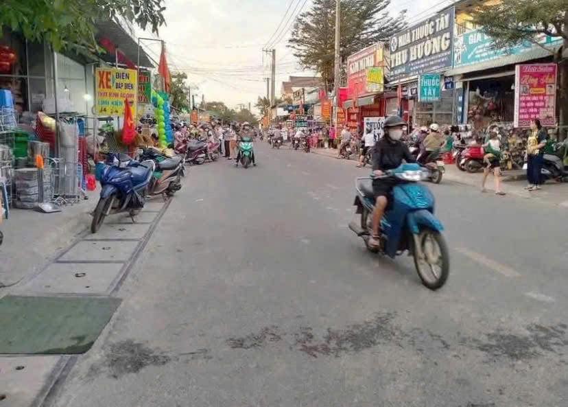 Đất vàng Khánh Bình, 3 lô liền kề, sổ đỏ trao tay, giá chỉ từ 3.8 tỷ