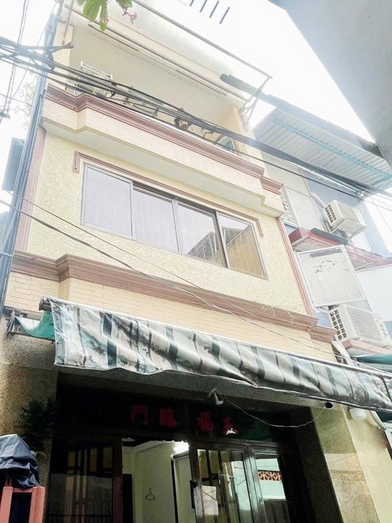 Nhà Võ Văn Tần hẻm thông, full tiện ích, chốt đơn lẹ