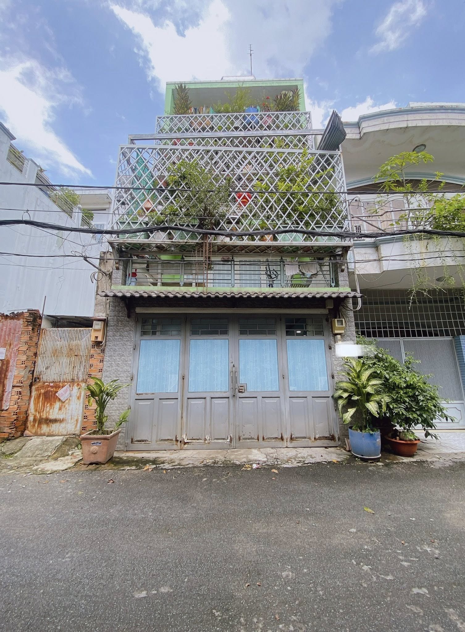 Nhà 4 tầng Gò Vấp, hẻm nhựa 7m, sổ vuông vức, 8 tỷ