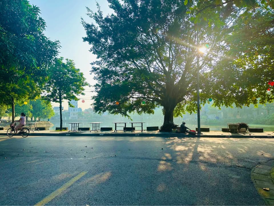 Đất vàng kinh doanh ngõ Lê Công Thanh - Sổ đỏ trao tay