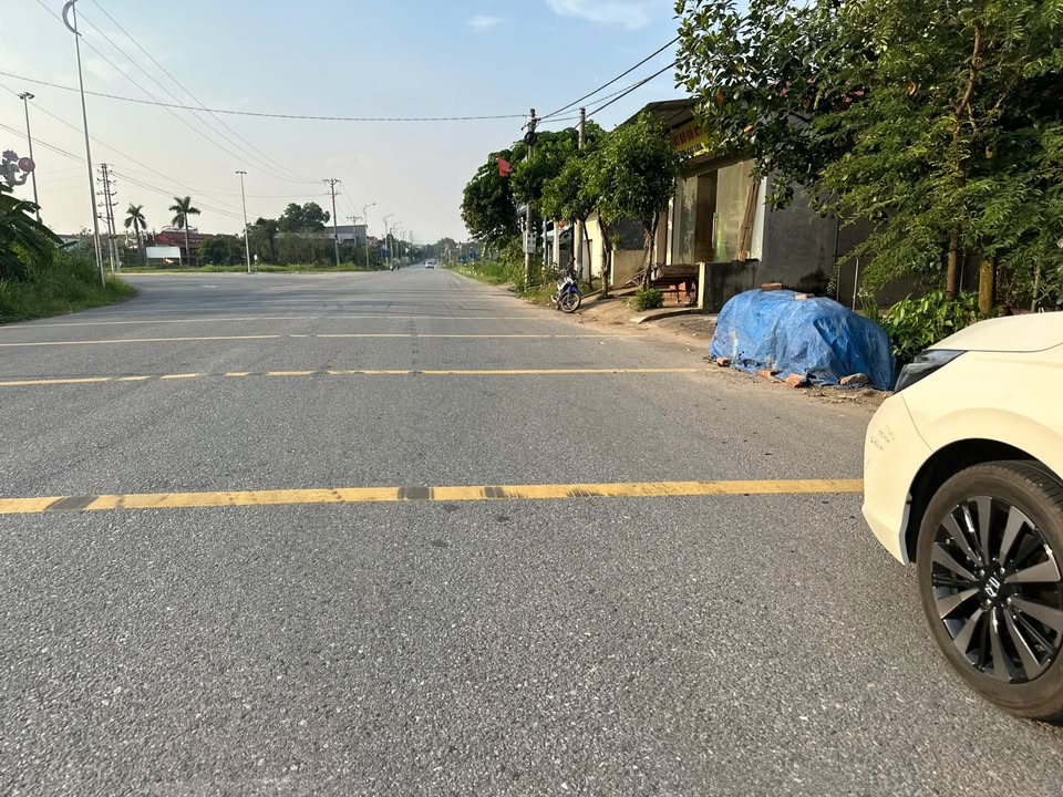 Đất trục chính TL305 Văn Quán, Lập Thạch - Kinh doanh đỉnh, sổ đỏ trao tay