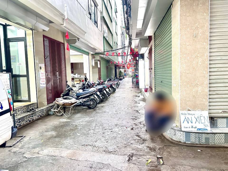 Nhà Cầu Giấy 6 tầng thang máy, kinh doanh, gần phố, 2 mặt ngõ thông, cho thuê 11.5 triệu/tháng