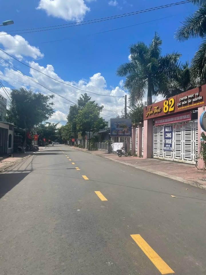 Nhà Trần Cao Vân, Kon Tum - Hạ giá sâu, tặng nội thất