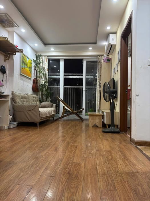 Bán căn hộ 2 ngủ tầng trung tòa Gemek 2, Hoài Đức - 66m2