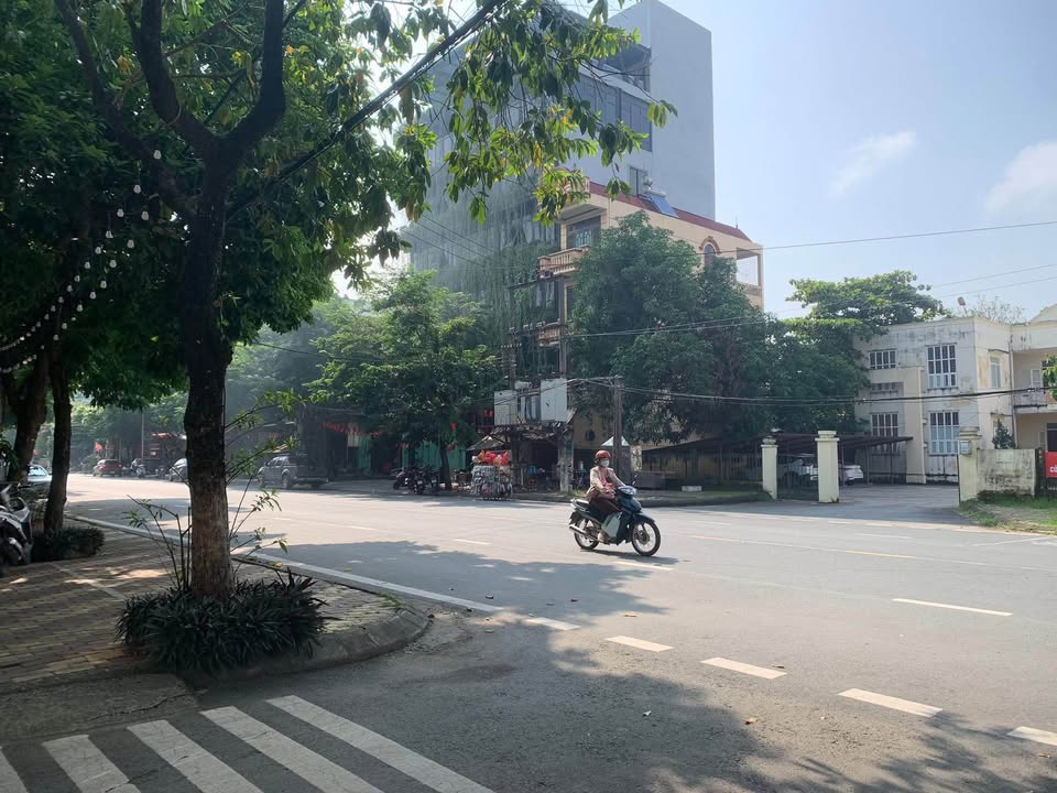 Đất vàng Tân Thịnh, mặt tiền 4m, ngõ rộng thênh thang, giá siêu mềm