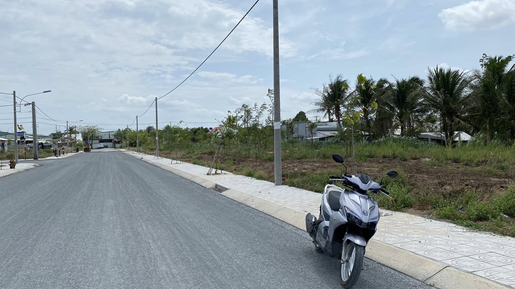 Đất vàng Bến Tre 2800m2 thổ cư, lộ 5m, gần KDL Lan Vương