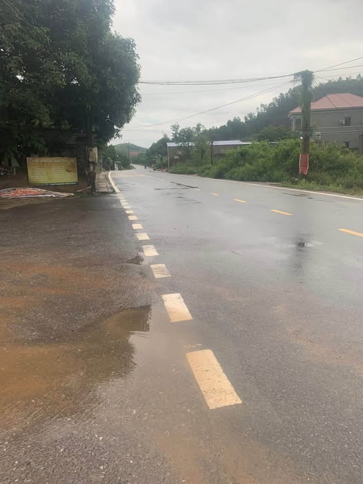 Đất Phổ Yên - Thái Nguyên - Vuông vắn, mặt đường xịn, đối diện sân golf, giá hời