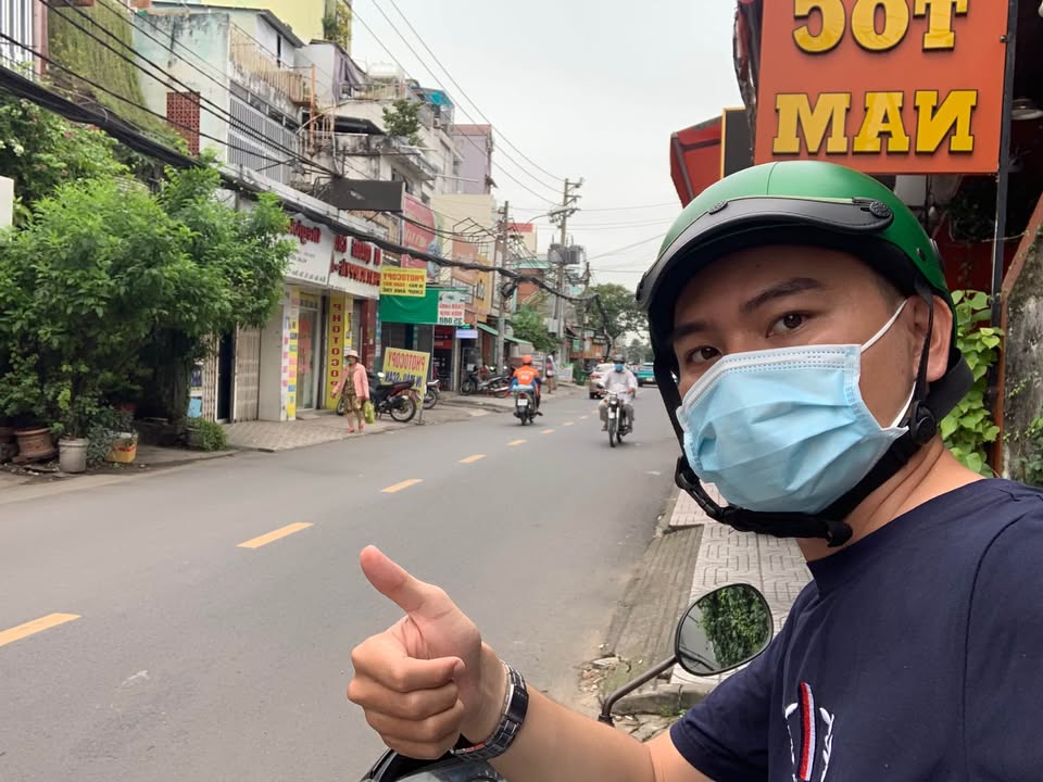 Nhà 4 tầng hẻm 5m thông, sát chợ Võ Thành Trang, sân bay Tân Sơn Nhất - Vào ở ngay