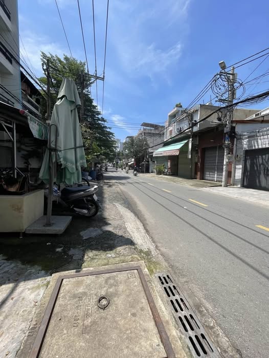 Nhà 4 tầng mặt tiền Khuông Việt, 4x17m, sổ A4, giá tốt